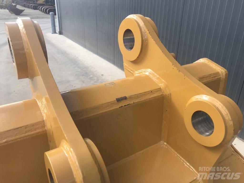 CAT 330D2 Kopad