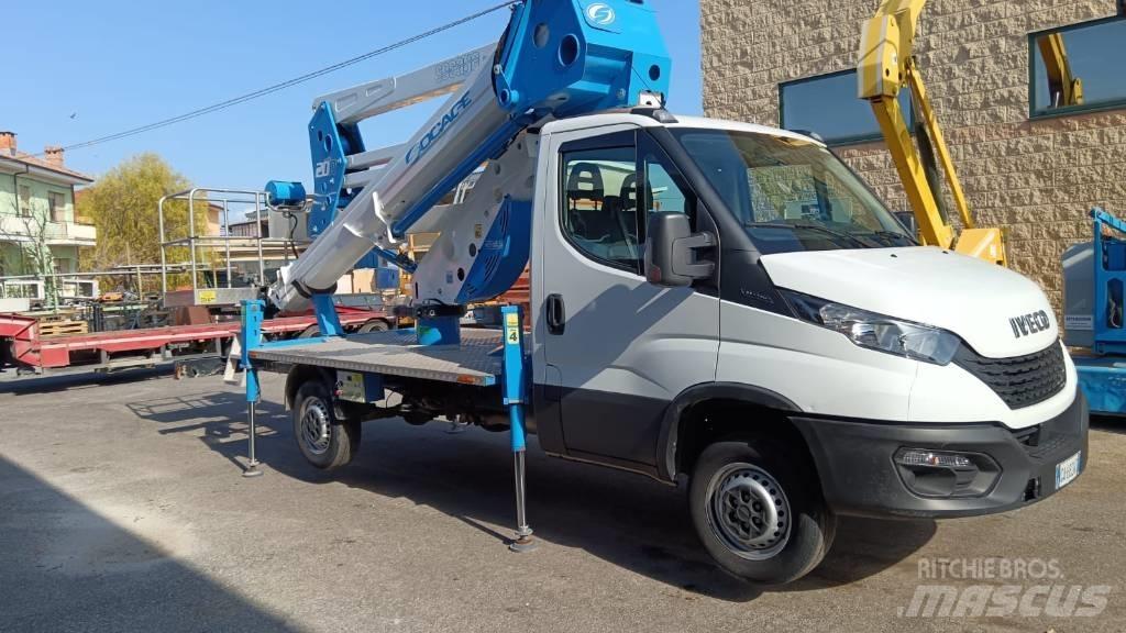 Socage 20d Auto korvtõstukid