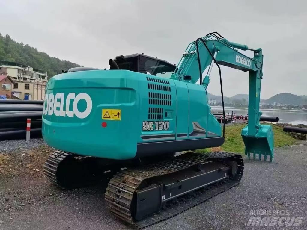 Kobelco SK130-11 Väikeekskavaatorid 7t-12t