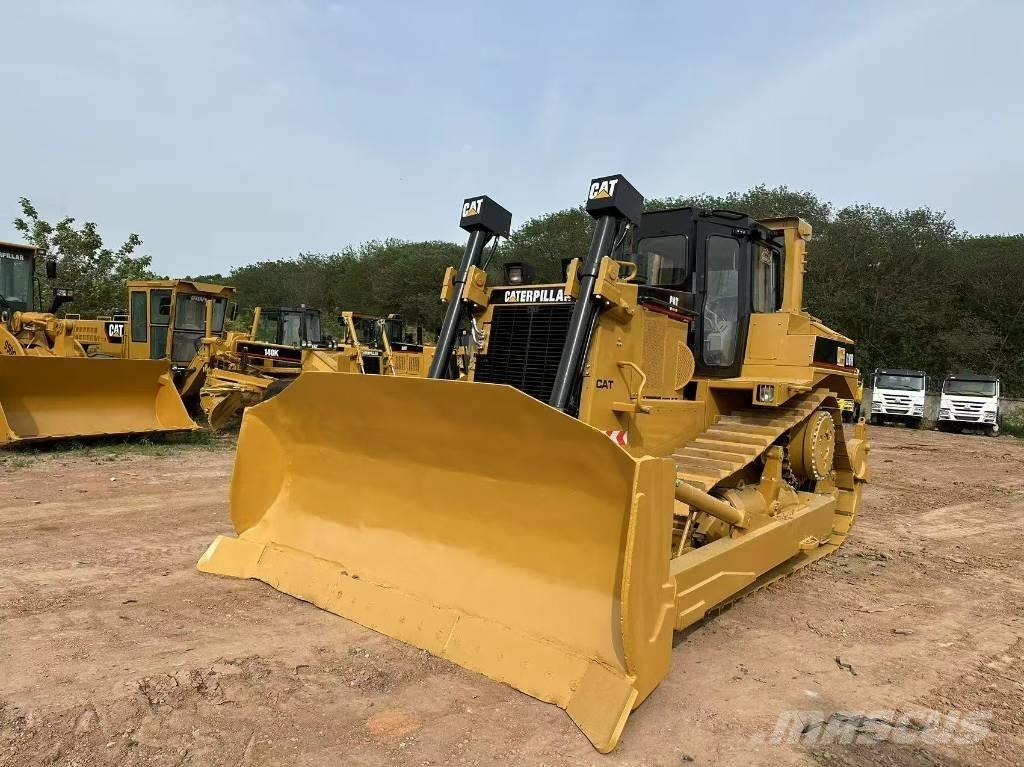 CAT D8R Buldooserid