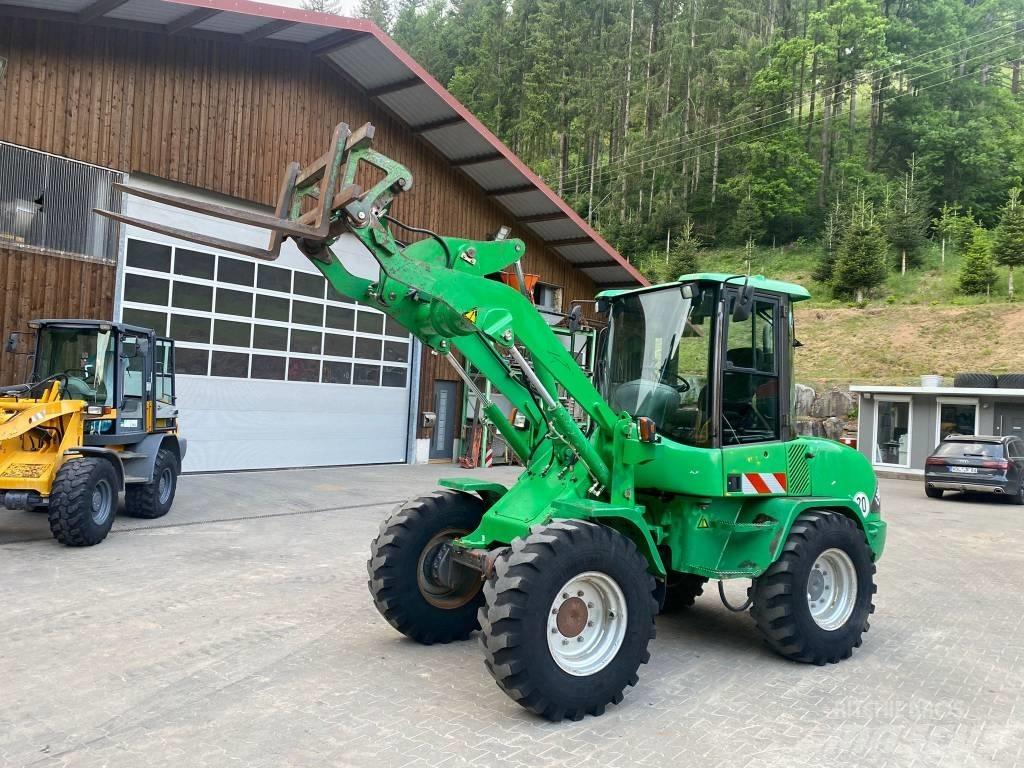 Volvo L 30 Rataslaadurid