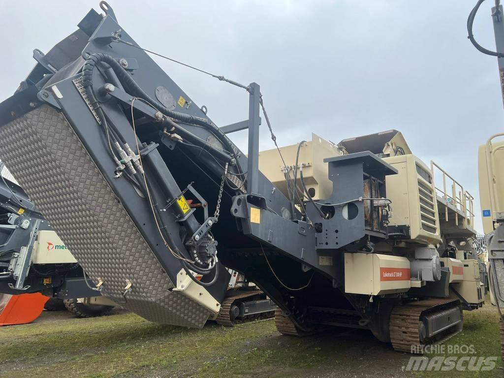 Metso LT 300 HP Iseliikuvad purustid