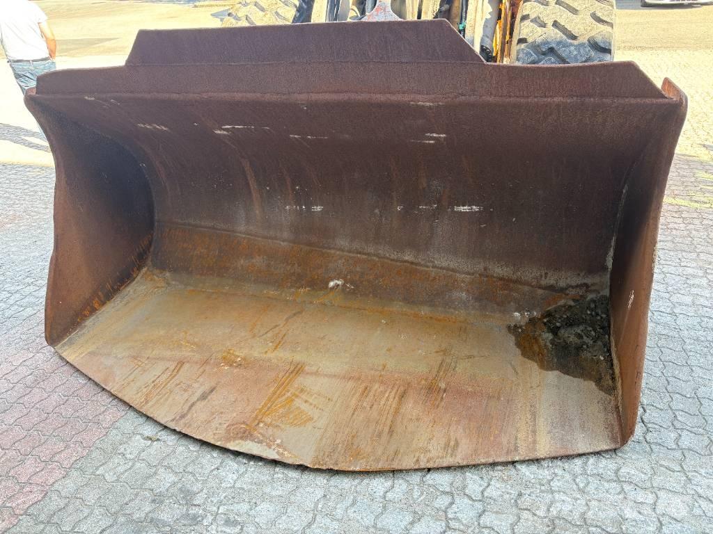 Volvo L110F Rataslaadurid