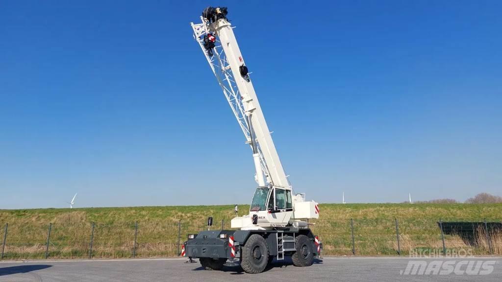 Terex RC30 Raske maastiku tõstukid