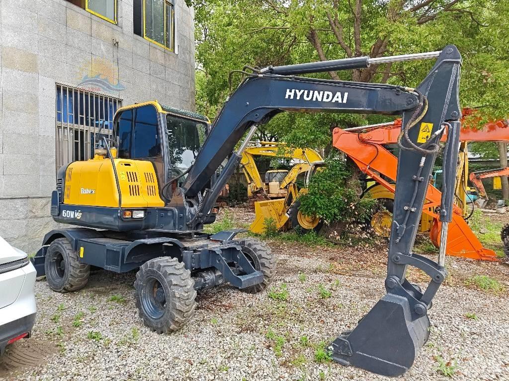 Hyundai R 60W Ratasekskavaatorid
