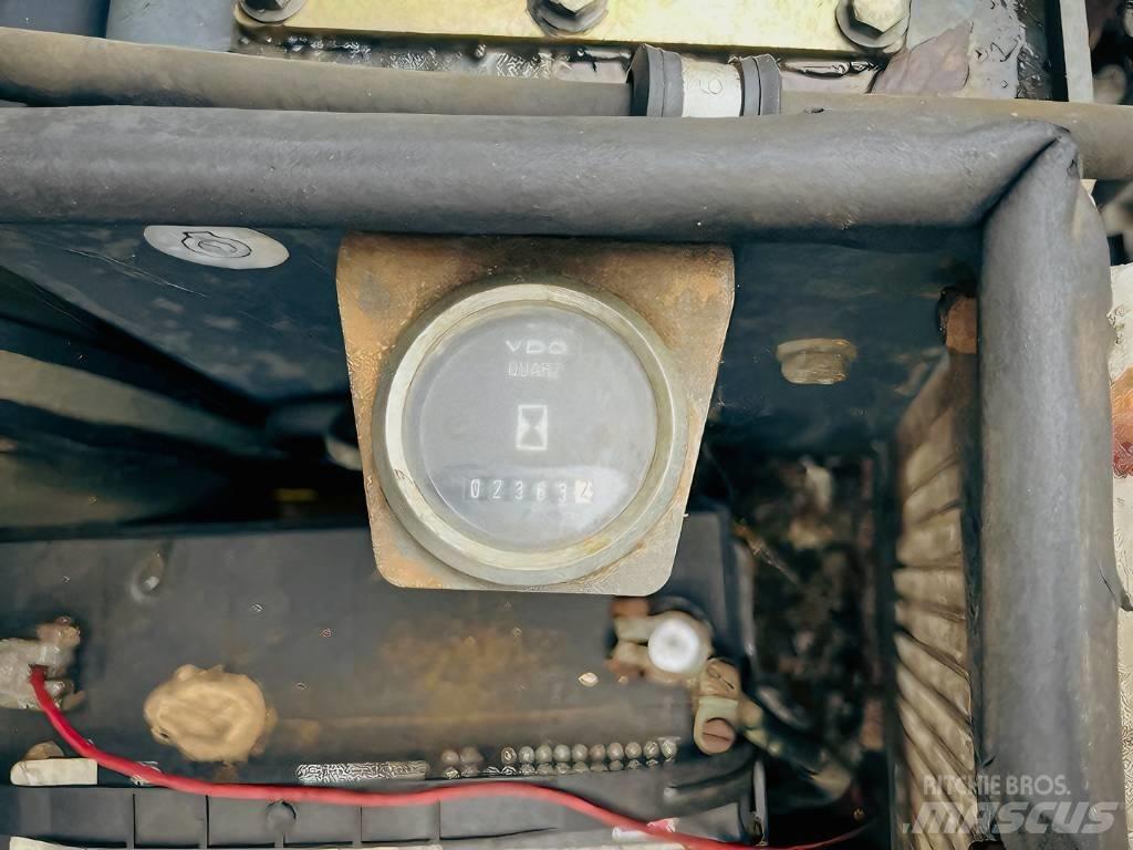 Bomag BW 100 AD-3 Tandemrullid