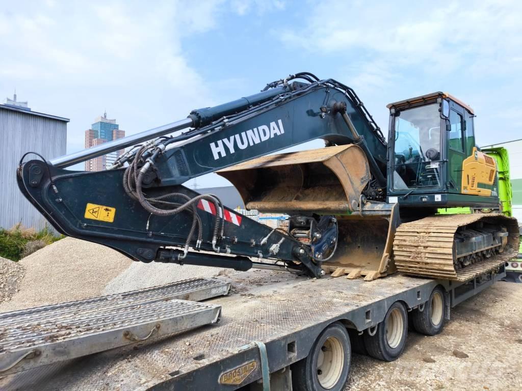 Hyundai HX 210 AL Roomikekskavaatorid
