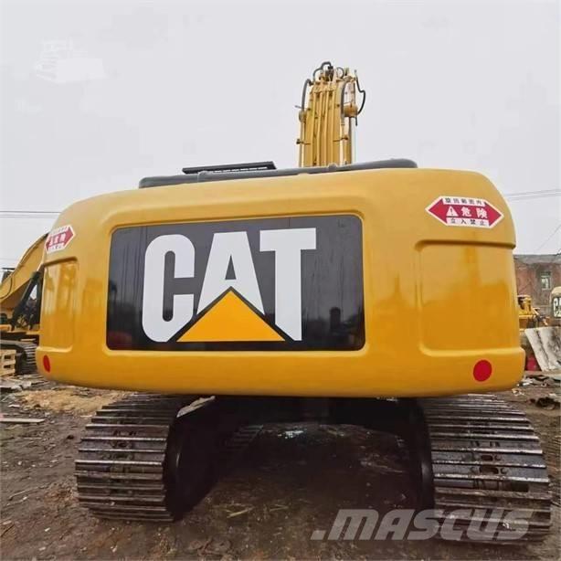 CAT 320D Roomikekskavaatorid