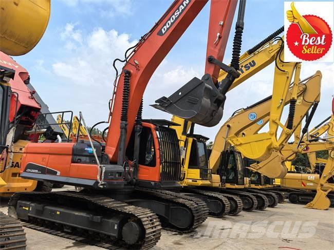 Doosan DX 225 LC Roomikekskavaatorid