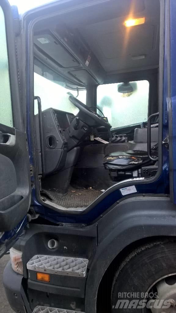 Scania P340 P 6x2 Raamautod