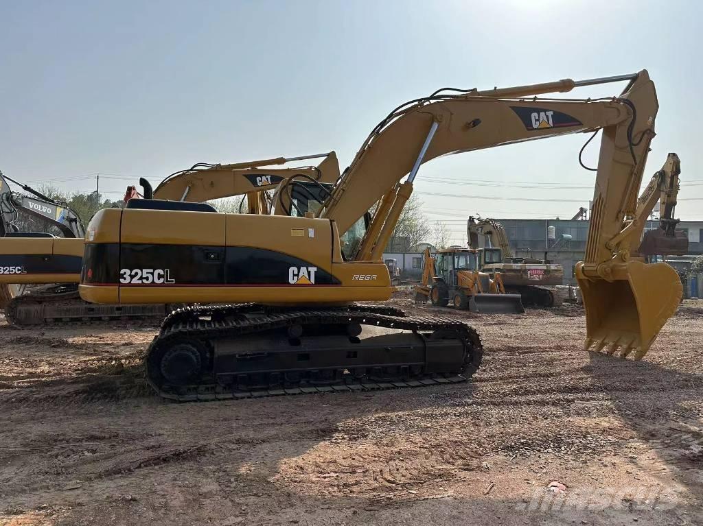 CAT 325 CL Roomikekskavaatorid