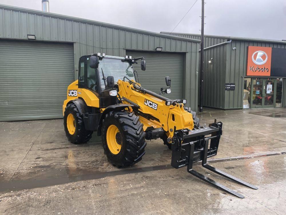 JCB TM 320 S Põllumajanduslikud teleskoopkäitlejad