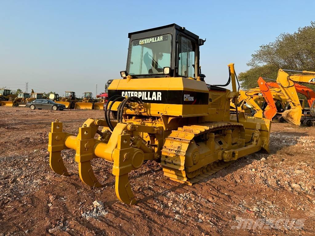 CAT D6G Buldooserid