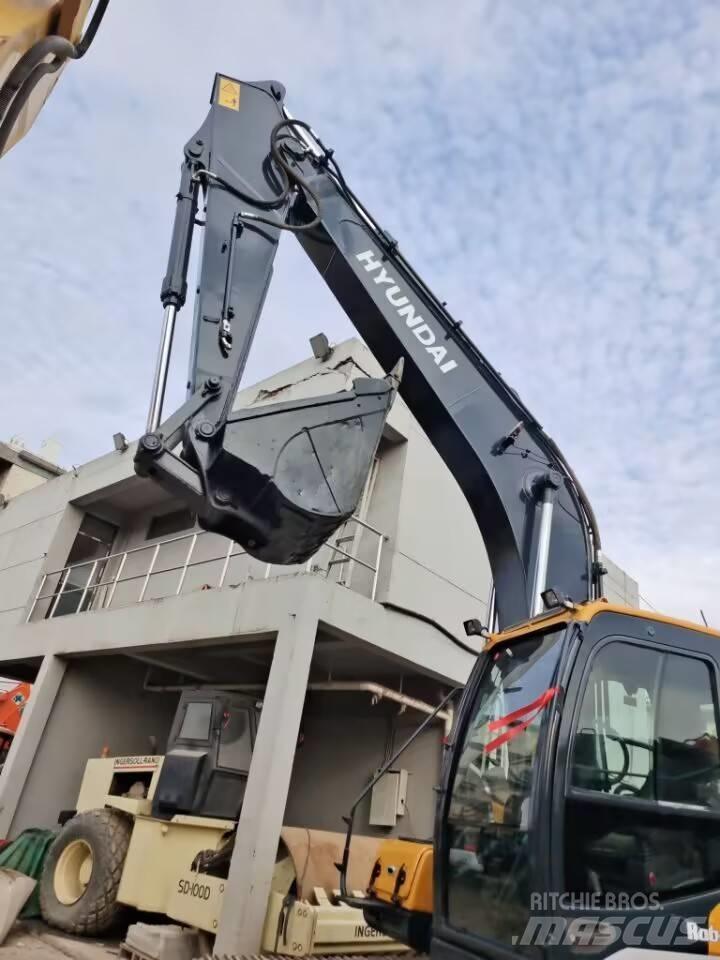 Hyundai 210w-9 Ratasekskavaatorid