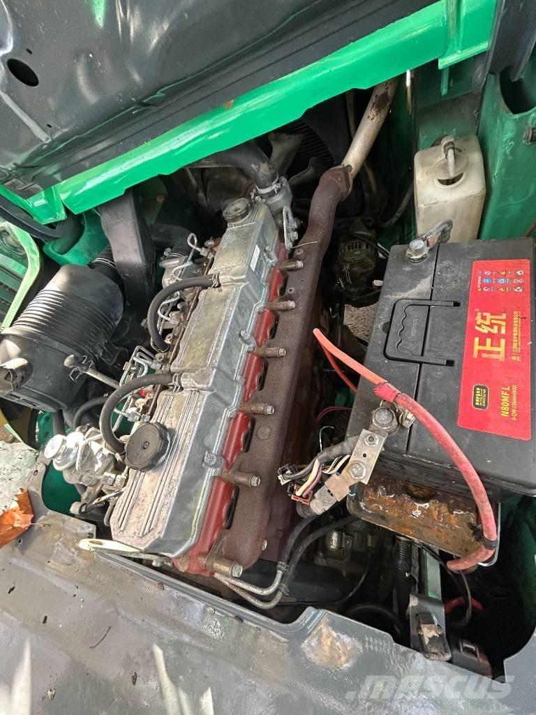  三菱叉车 2t Diiseltõstukid