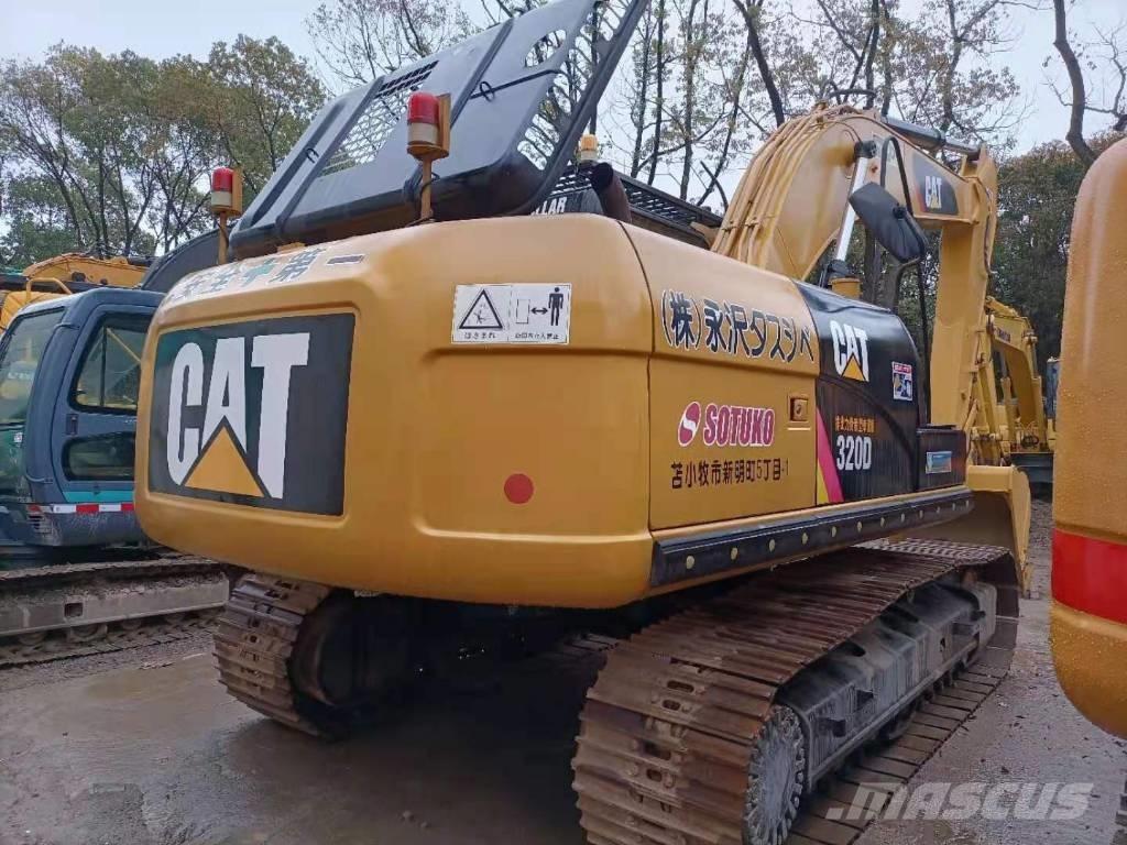 CAT 320 D Roomikekskavaatorid