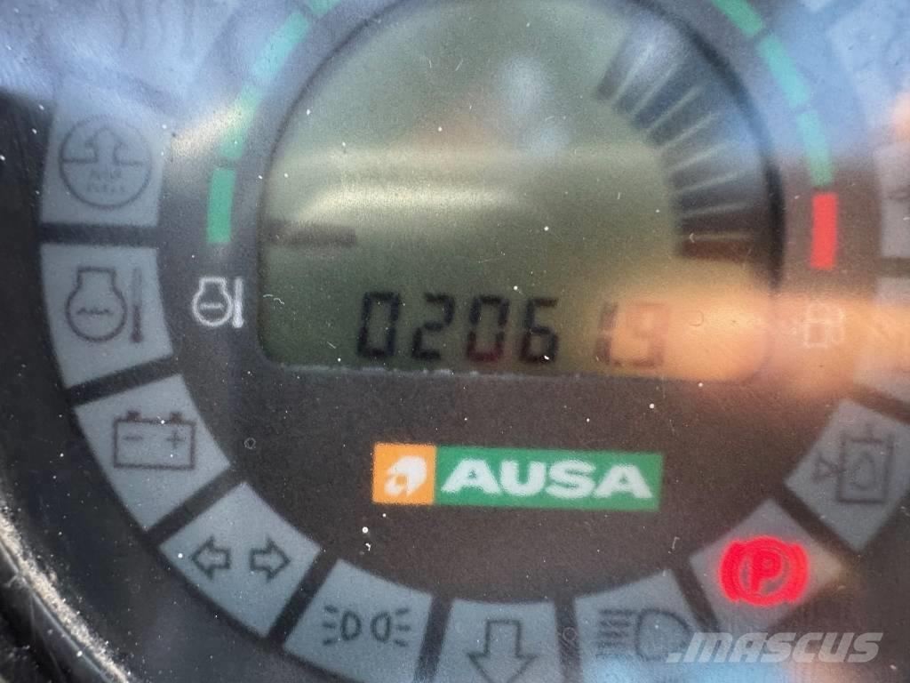 Ausa C 400 H Maastikutõstukid