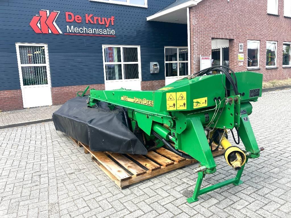 John Deere CC0331 Niidukid