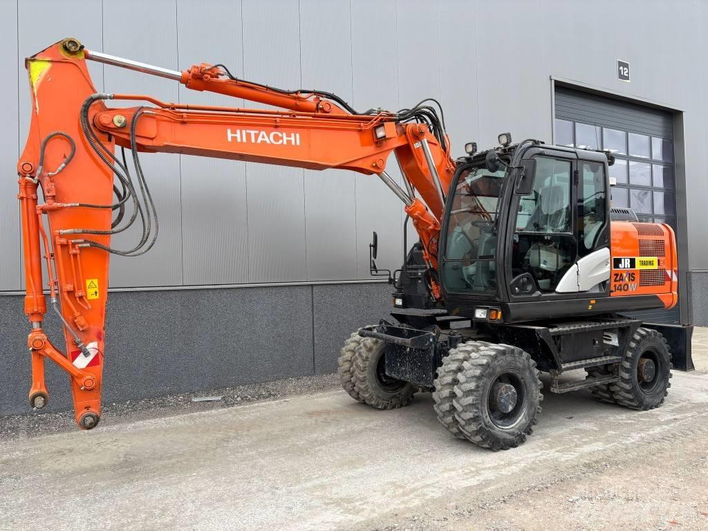 Hitachi ZX 140 W-5B Ratasekskavaatorid