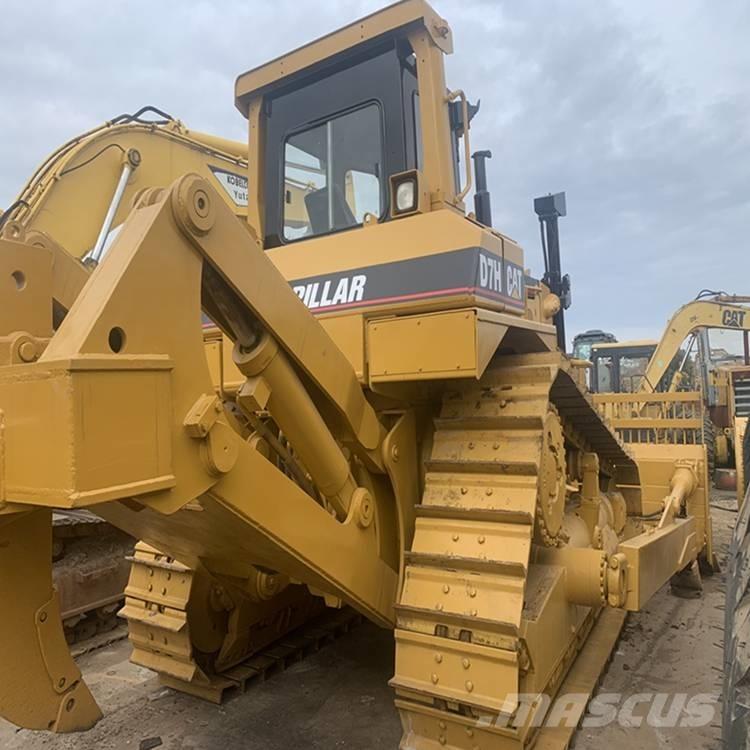CAT D7H Buldooserid