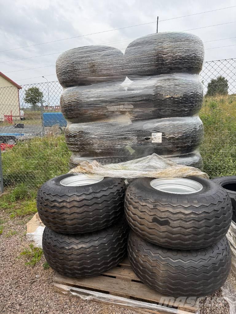  Däck 400/60-15,5 Rehvid, rattad ja veljed
