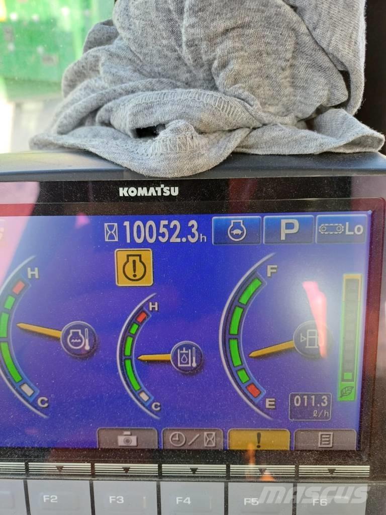 Komatsu PC 210 LC-10 Roomikekskavaatorid