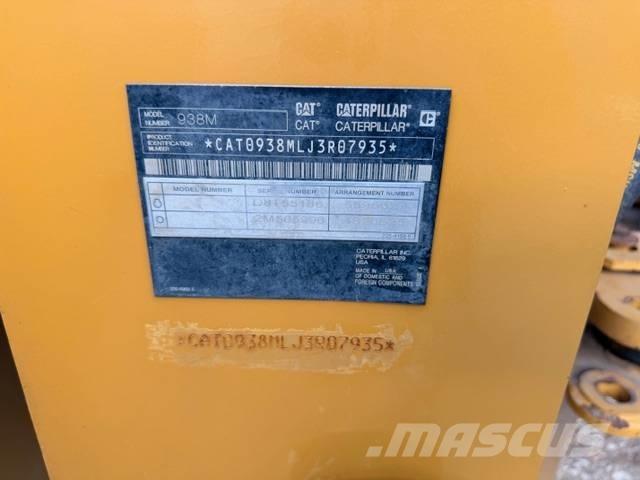 CAT 938M Rataslaadurid