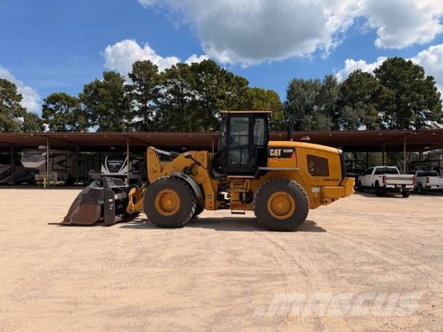 CAT 938M Rataslaadurid