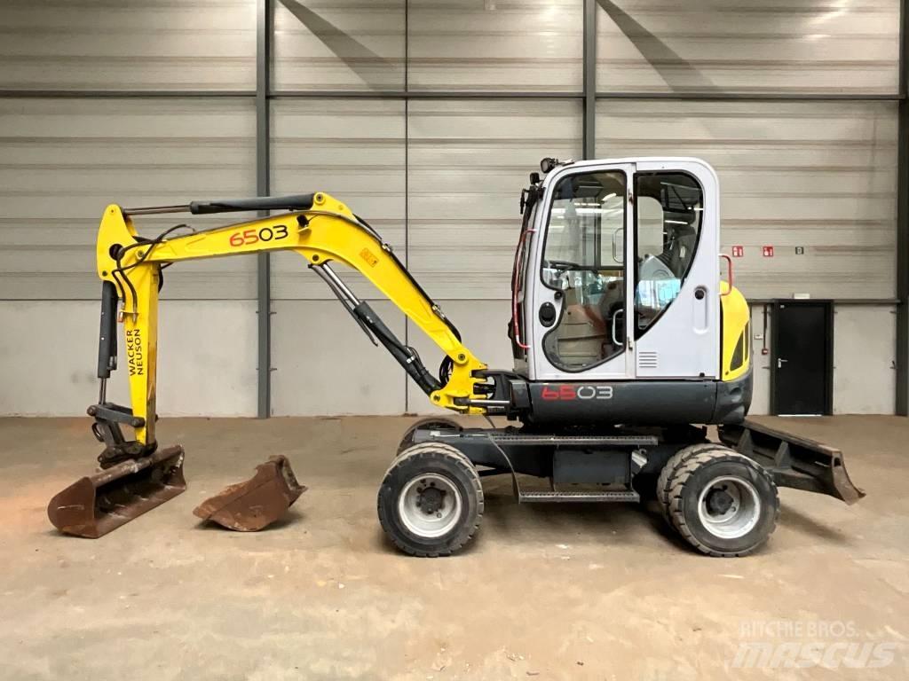 Neuson 6503 WD Ratasekskavaatorid