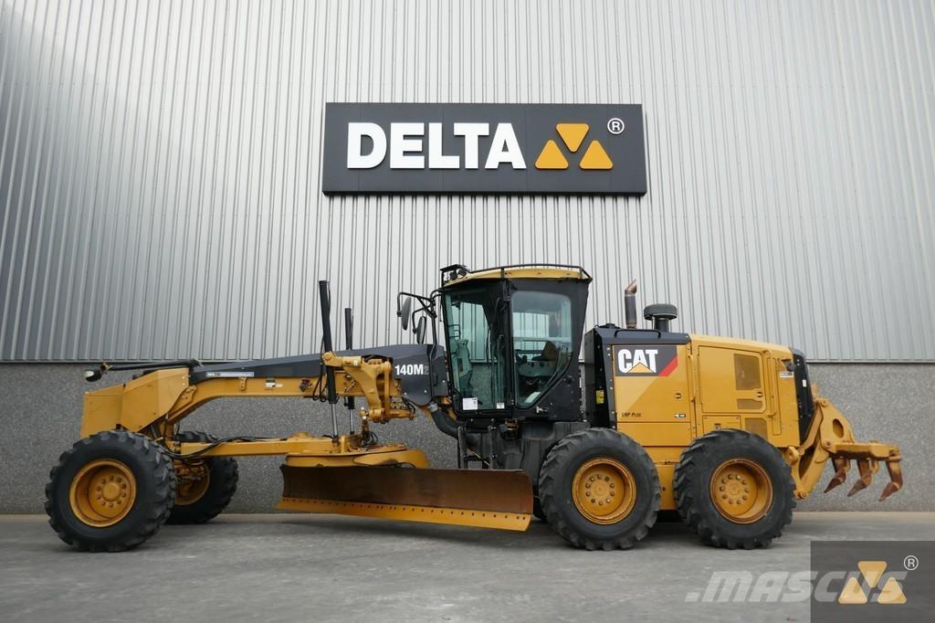 CAT 140M2 Greiderid