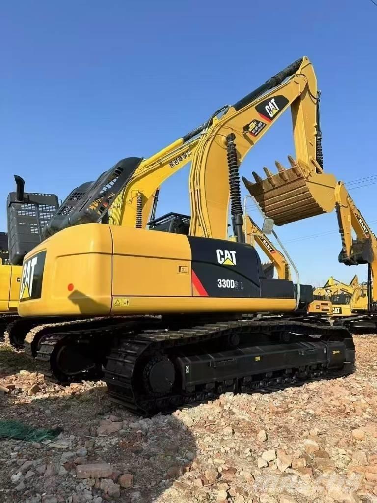 CAT 330 D2 L Roomikekskavaatorid