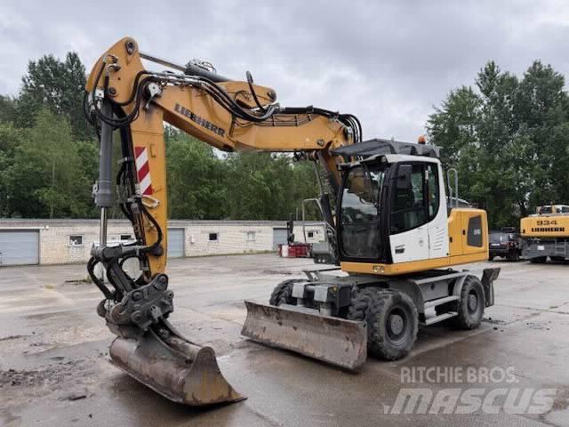 Liebherr A 916 Ratasekskavaatorid