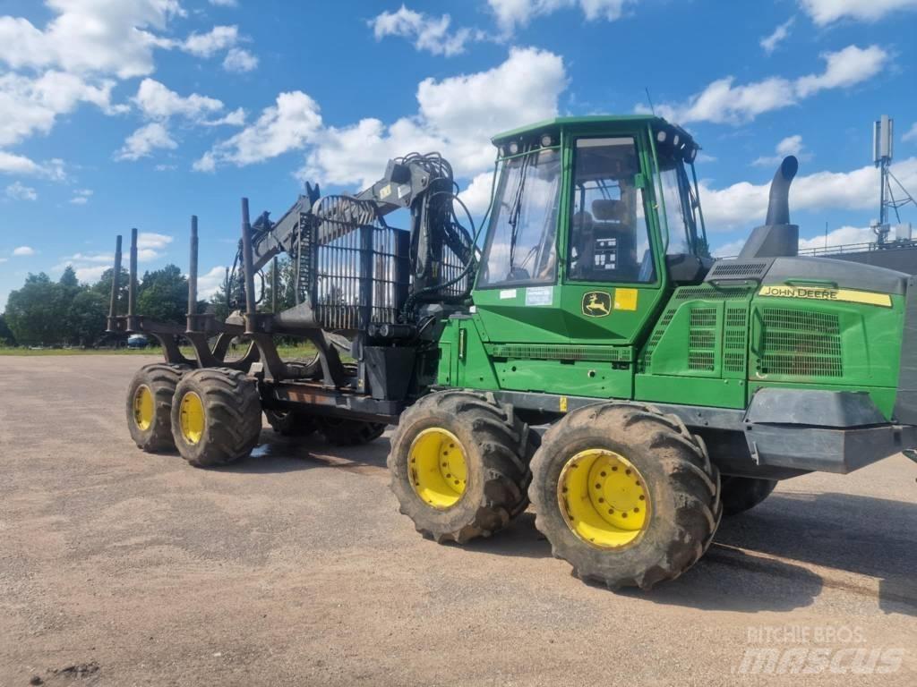 John Deere 1110G Forwarderid