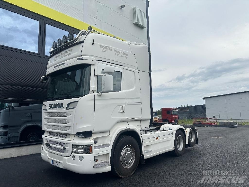 Scania R520 6x2 Sadulveokid