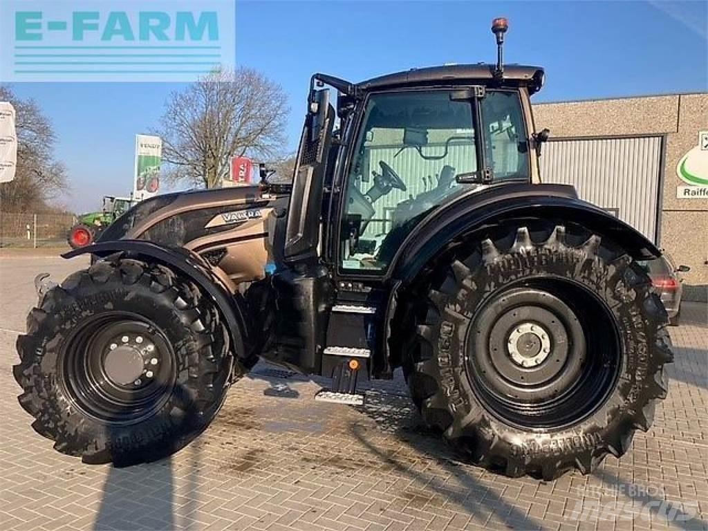Valtra t215a Traktorid