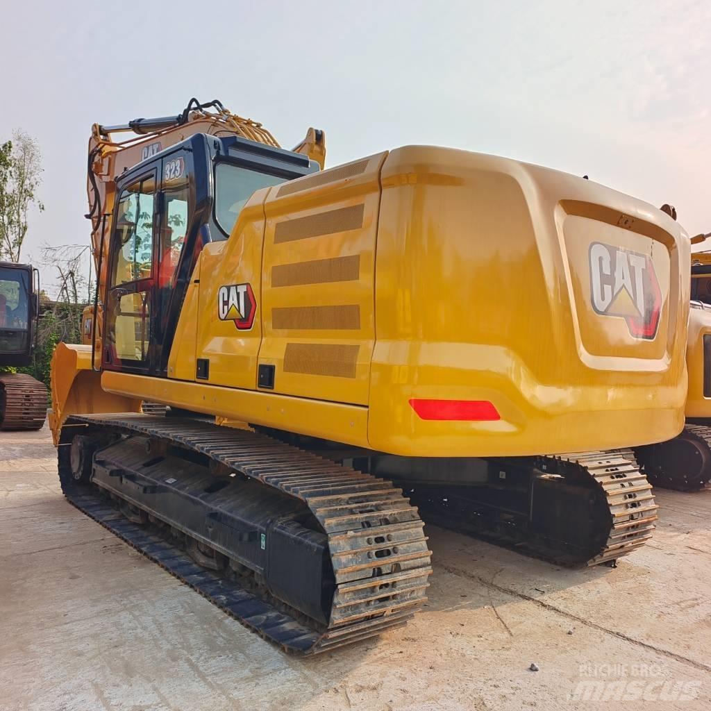 CAT 323GC Roomikekskavaatorid