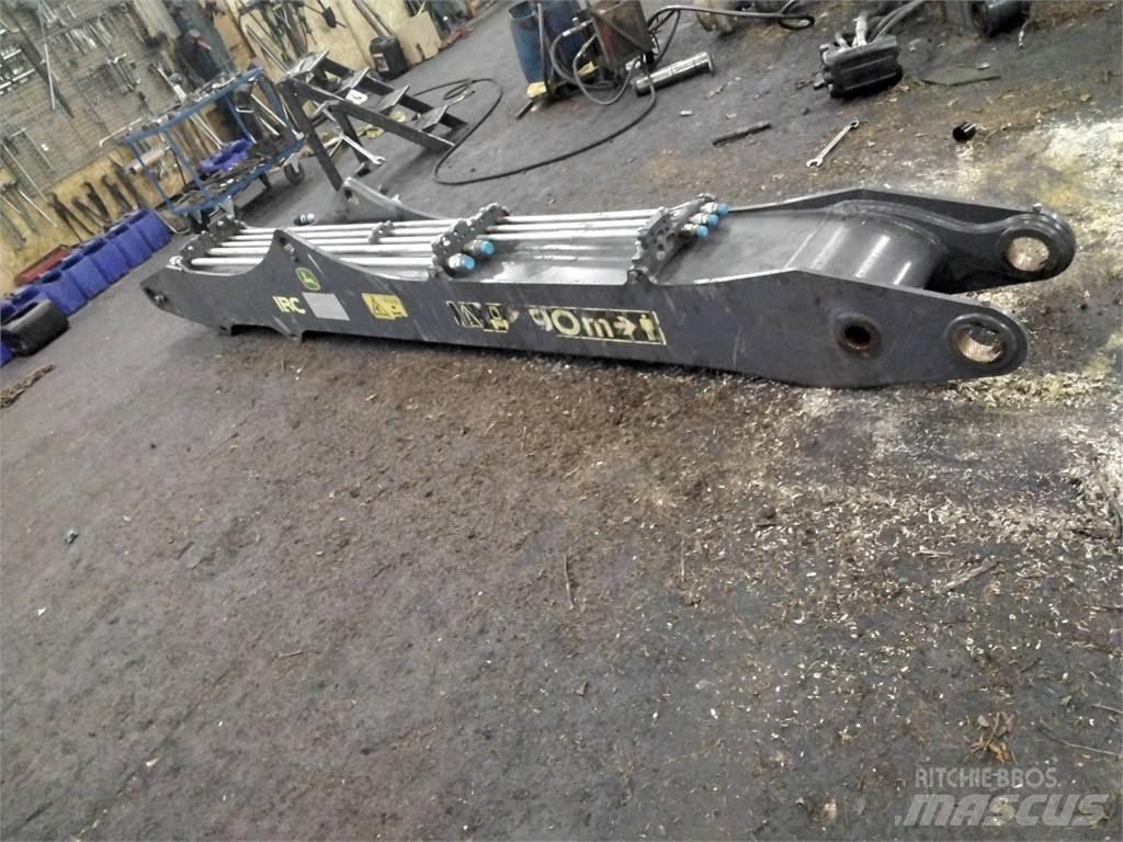 John Deere Ch9 Harvesteri kraanad