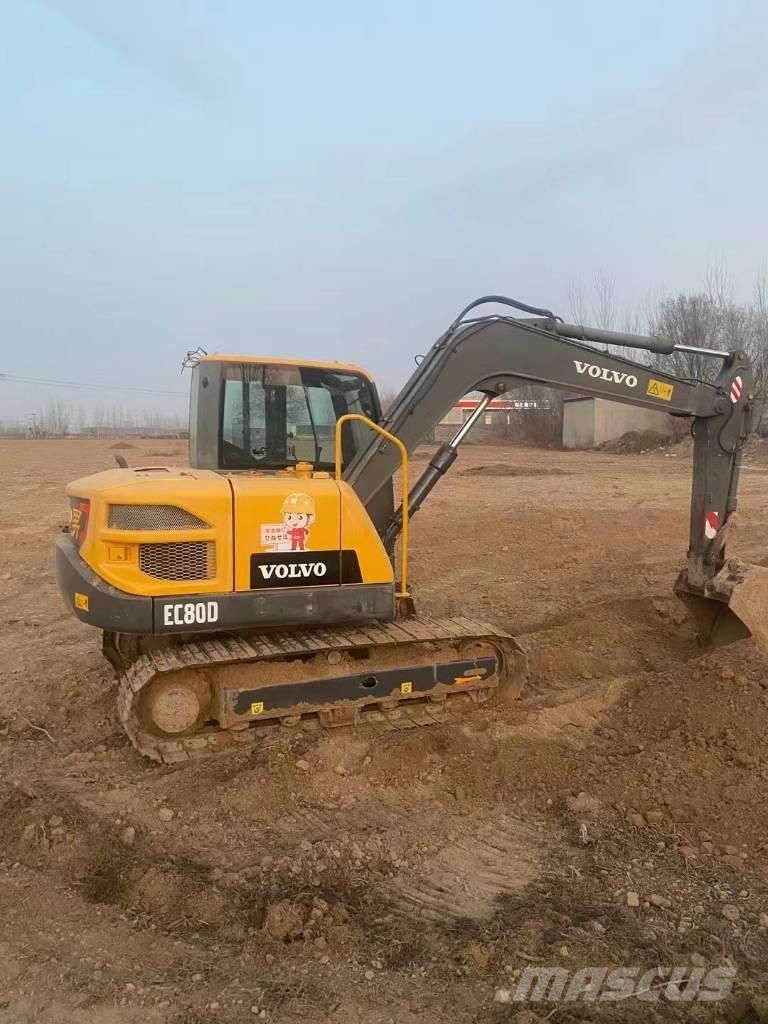 Volvo EC80D Väikeekskavaatorid 7t-12t