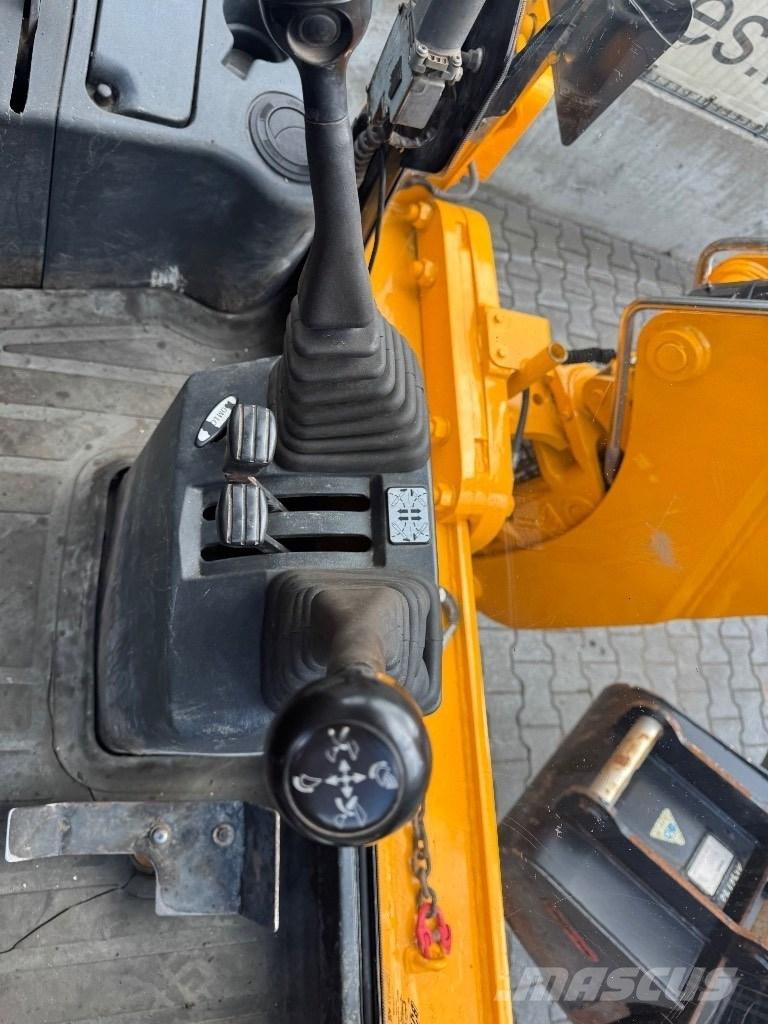 JCB 2 CX Ekskavaatorlaadurid