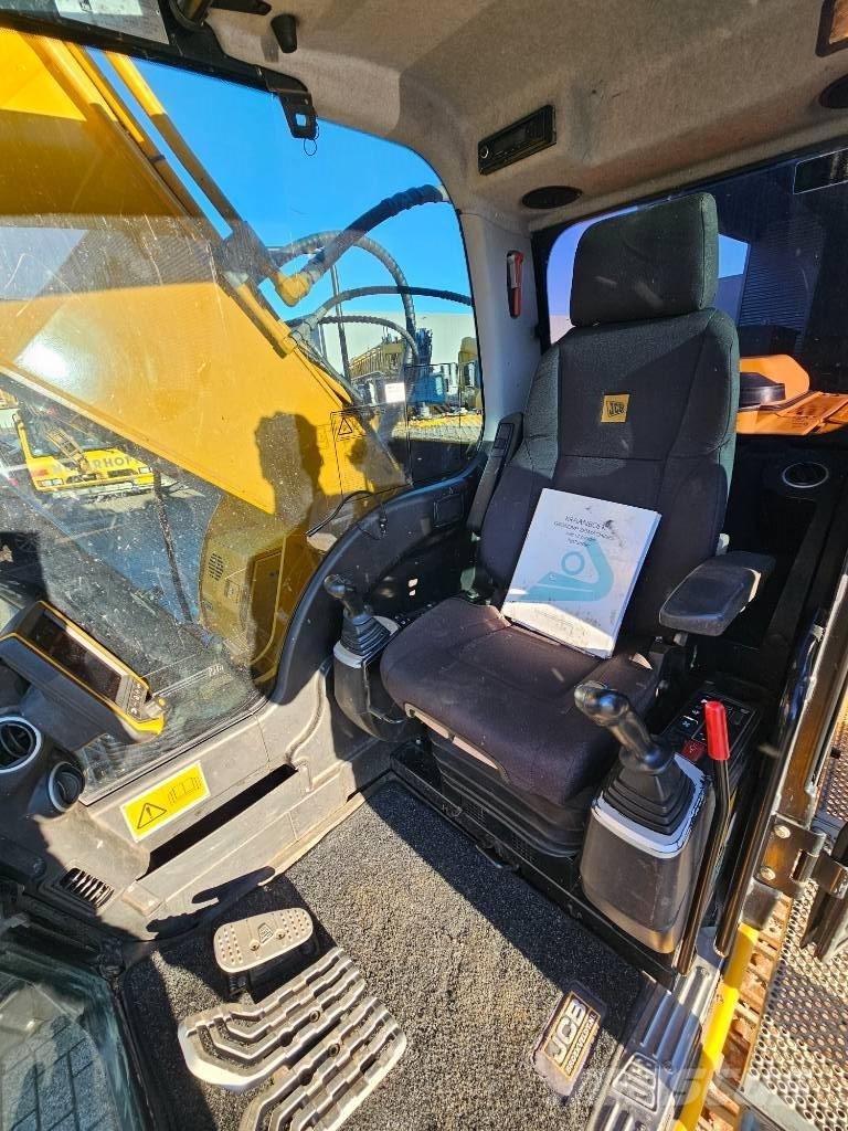 JCB JS 220 LC Roomikekskavaatorid