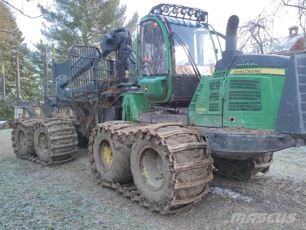 John Deere 1110 E Forwarderid