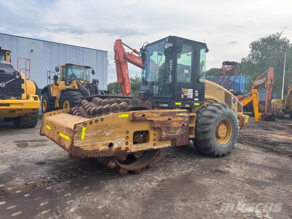 CAT CP 76 Ühe trumliga rullid