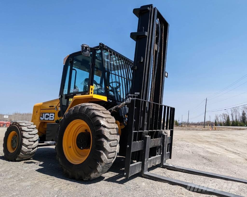 JCB 940 RTFL Maastikutõstukid