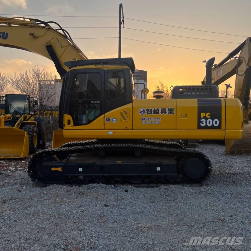 Komatsu PC 300 Roomikekskavaatorid