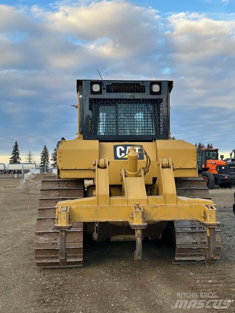 CAT D 6 T XW Buldooserid