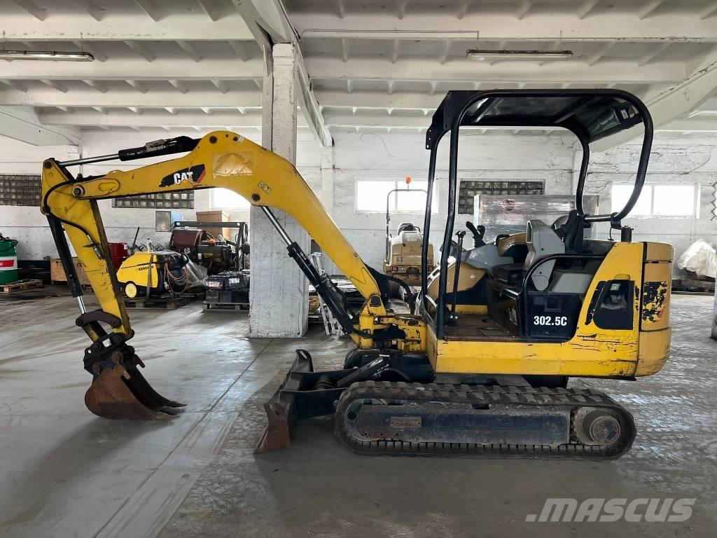 CAT 302.5 C Roomikekskavaatorid