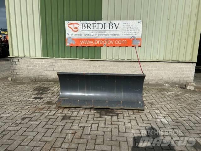 Bobcat 72 Snow Blade Kompaktlaadurid