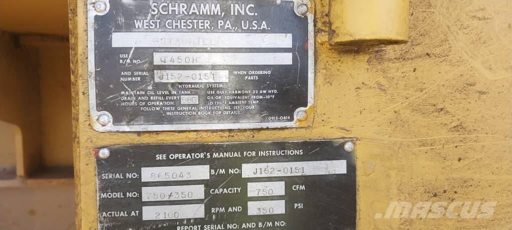  Schramm T450 RC Vertikaalsed puurmasinad