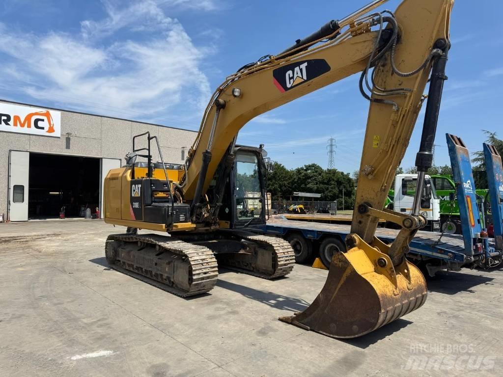 CAT 318E Roomikekskavaatorid