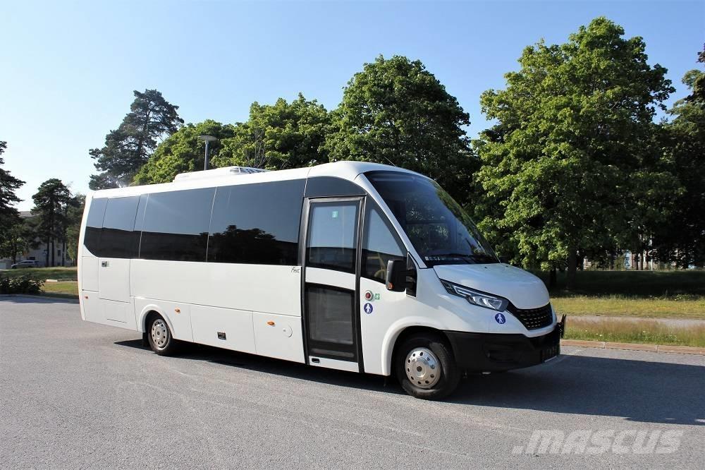 Iveco Rosero First Koolibussid